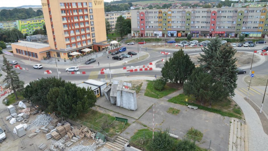 e-legnickie.pl – replacement of the Reymont Monument.  The promised land of development!